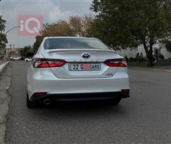 تۆیۆتا کامری